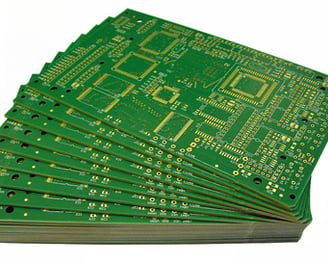 Omini explains rigid PCB: a non-flexible circuit board used in electronic devices for durability.