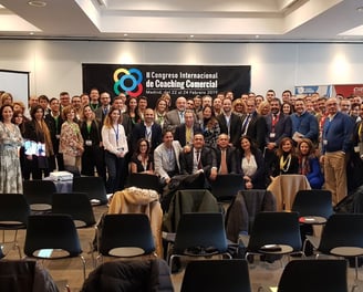 Imagen del Congreso Internacional de Coaching Comercial con formadores y asistentes.
