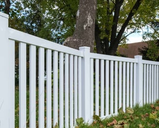 fence companies close to me