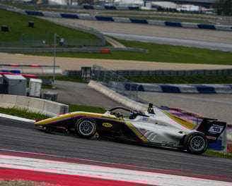 Andreas Lo Bue dans une F4 au redbull ring