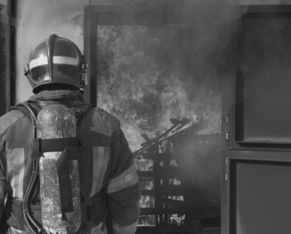 Sistemas de combate a incêndio personalizados para empresas