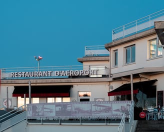 Restaurant aérodrome de Toussus-le-noble.
