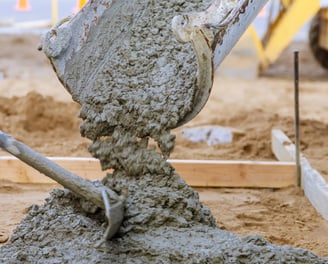 a concrete mixer being used to make a concrete mixer