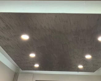 Elegant tile design for bathroom and fireplace – classy, modern, heat-resistant