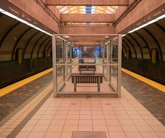 Glencairn Subway Station