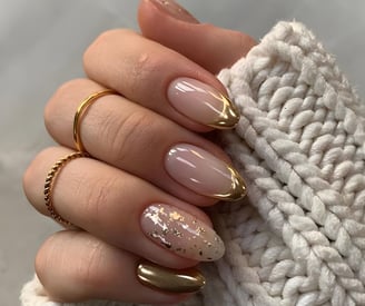 Uñas foil dorado