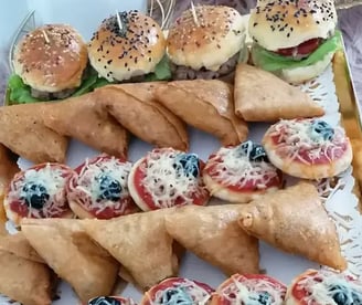 Plateau salé burger samoussa