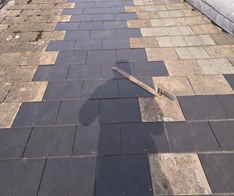 Slated being repaird. roof repairs
