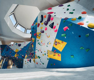 Zdjęcie boulderowni Obiekto, Obiekto bouldering wall
