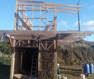 Adobe instalado en el centro experimental de EcoRumbo como solución de bioconstrucción sustentable