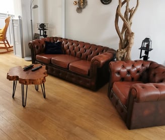 Canapé Chesterfield cuir marron antique occasion