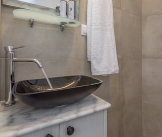 Second bathroom