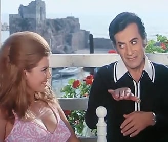 Mervat Amin and Farid El Atrache in Nagham Fi Hayati, 1974