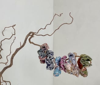 SILH HAIR SCRUNCHIES