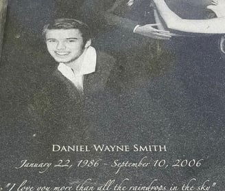 Grave of Daniel Wayne Smith Bahamas