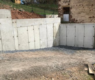 Mur de soutènement à Cournon