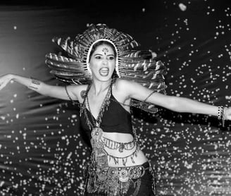 Bruna Ribeiro Carvalho se destaca como dançarina e coreógrafa de Tribal Brasil