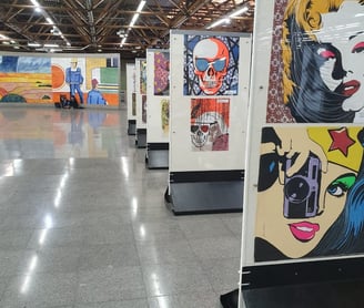 Conheça as obras impactantes de Sérgio Astral na exposição "Se Liga no Traço