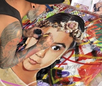 Ateliê do renomado artista plástico Sérgio Astral, conhecido por suas pinturas personalizadas e projetos artísticos.