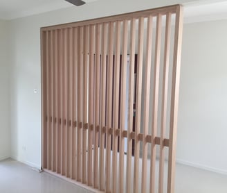 Timber Screen