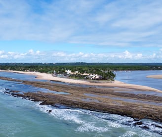 Praia do Apaga Fogo, Arraial d'Ajuda - Bahia. Foto: @visitearraialdajuda