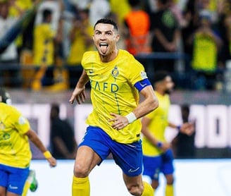 Cristiano Ronaldo com a língua de fora