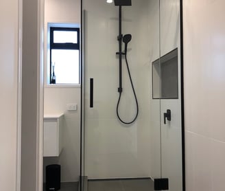 Frameless Glass Shower