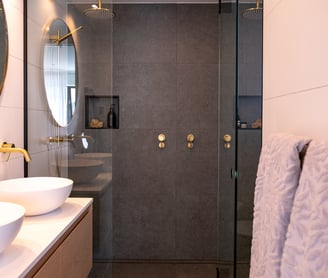 Frameless Glass Showers
