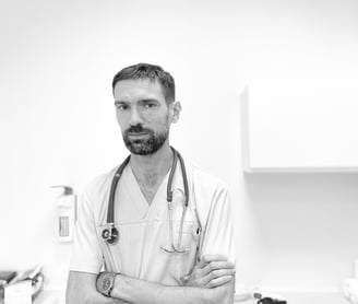 Vitalii Ivasenko, lekarz internista