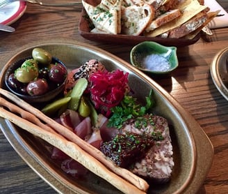 Cazador, Auckland
