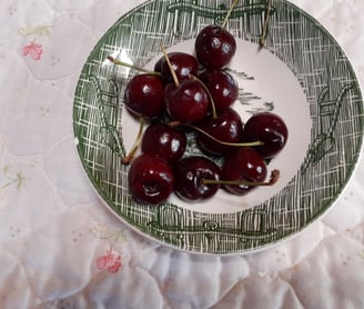 1/2 cup cherries