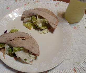 pitawithchknandsalad
