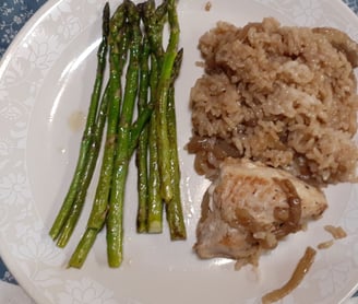 chicken and rice in french onioin soup with asparagus
