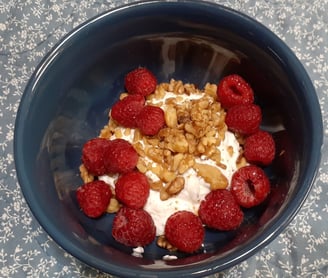Greek yogurt, walnuts, raspberries