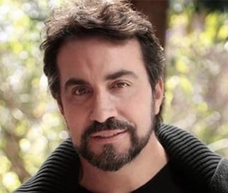 Padre Fábio de Melo Revela Luta Contra a Depressão: "Sempre Vivi à Beira do Abismo"