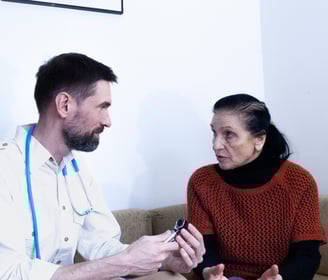 kompleksowa opieka medyczna w domu, wizyta lekarska