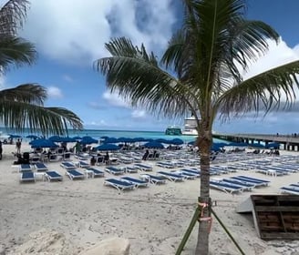 Bimini Public Beach at the Cruise Port