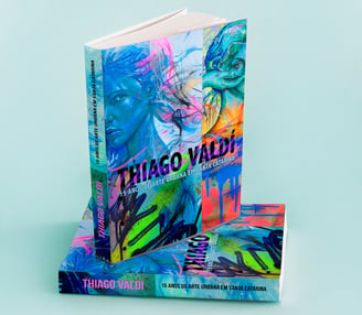 livro de arte com obras de thiago valdi