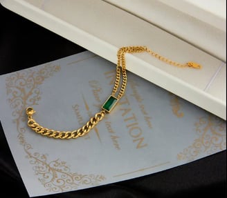 GREEN STONE CHAIN BRACELET
