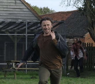 Robert Carlyle as Don trying to escape from zombies in 28 Weeks Later.