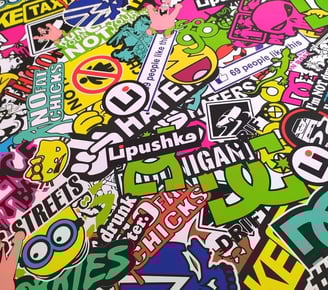 sticker bomb stiliaus lipdukai
