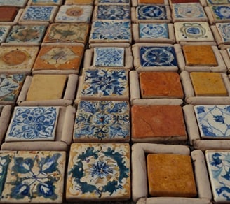 image display recycled tiles used in artistic style