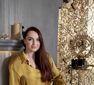 Dvasinė mokykla, kurią veda moteris raudonais plaukais