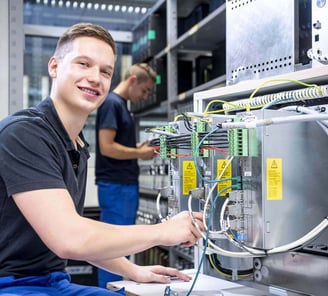 Industria-cursos-treinamento-ABB-WEG-siemens