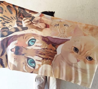 printed cat scarf