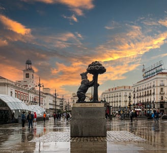 Puerta de sol en Madrid - turismo