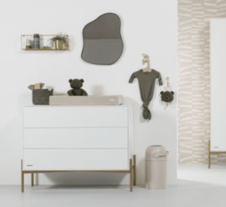 Babykamer-inspiratie-neutraal-kidsmill-wit-commode-idee