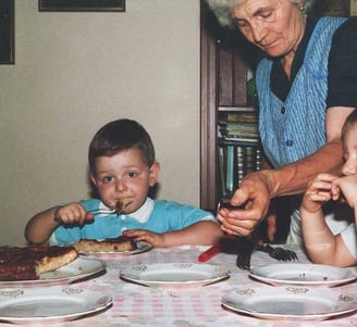 nonna Pina first vegan cake