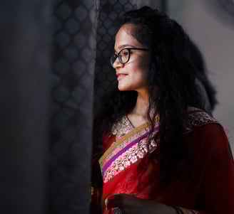 Kashmira, a trauma-informed mental health professional