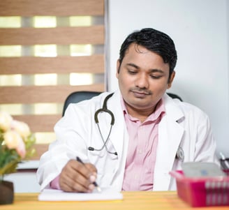 Dr. Jithin Kerala Ayur Shakti Clinic Pune